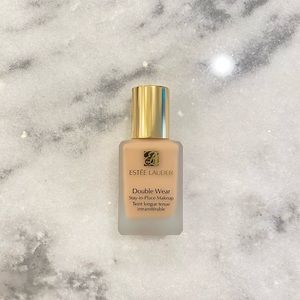 Estée Lauder Double Wear Foundation NEW!!